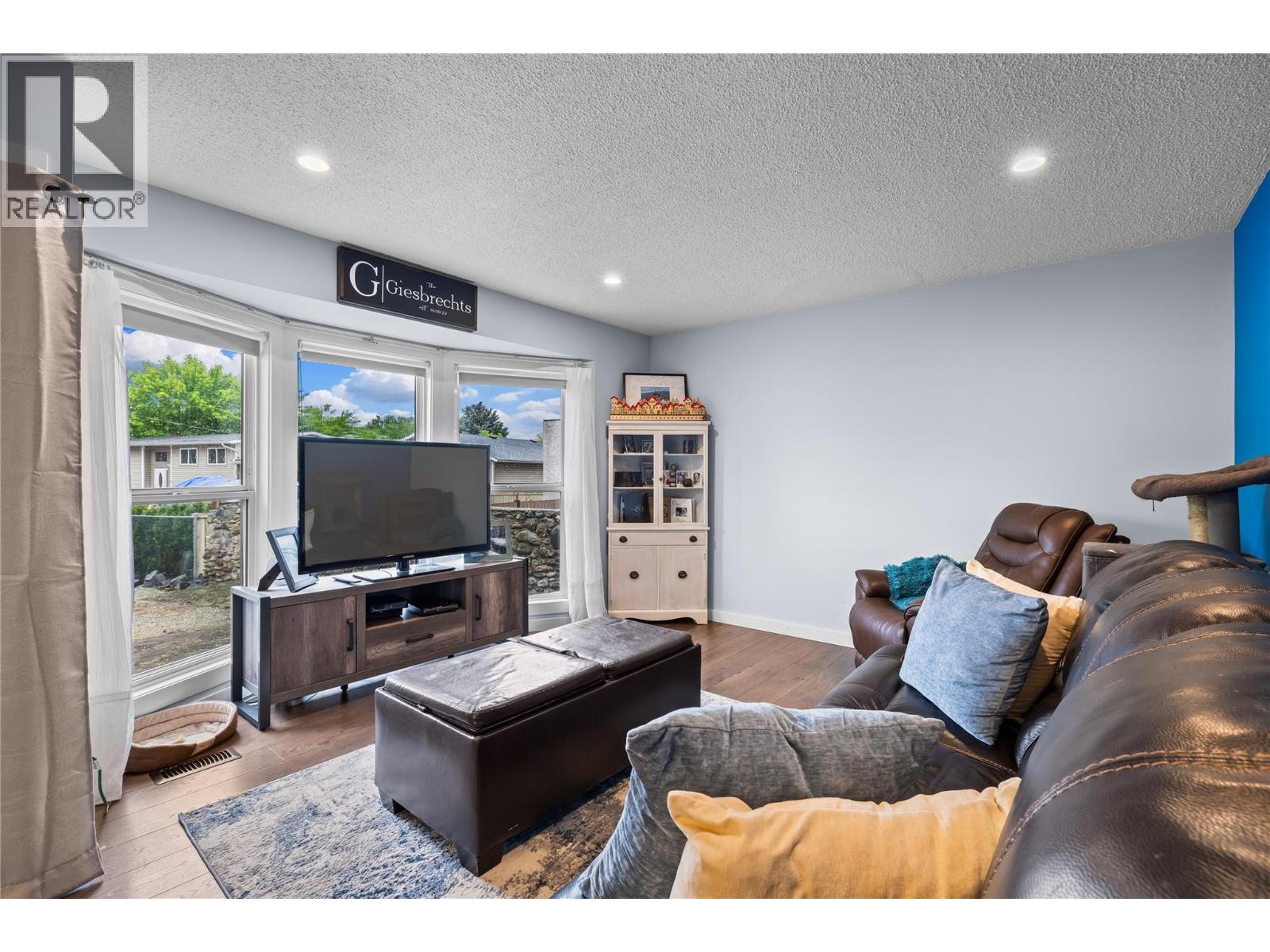 730 Cupar Road, Kelowna