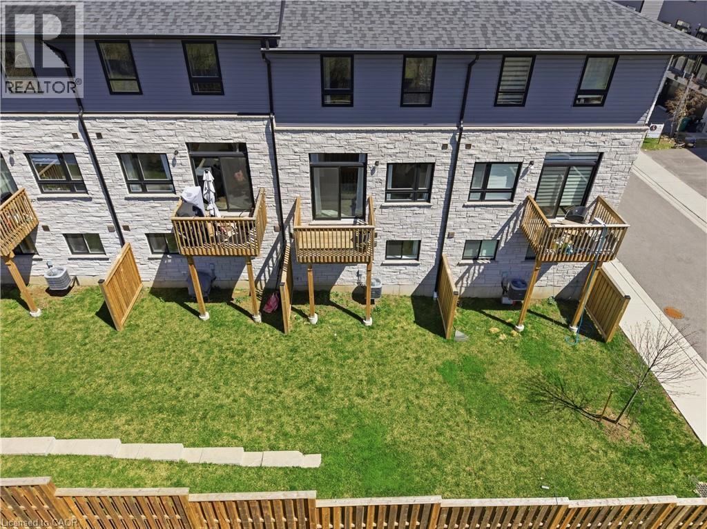 #15 51 SPARROW Avenue - 40