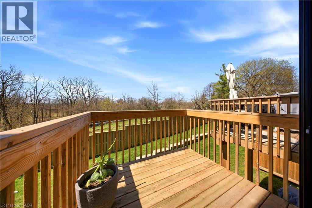 #15 51 SPARROW Avenue - 36