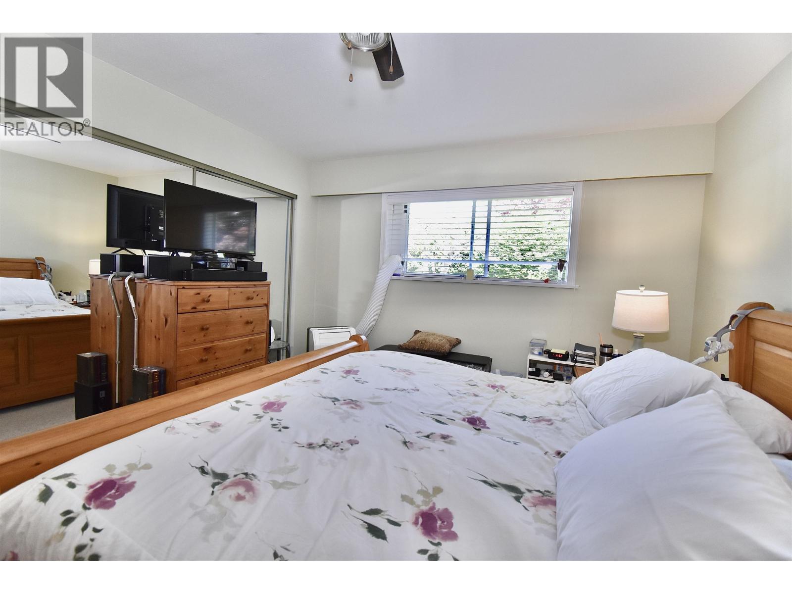 23 767 NORTH ROAD, Gibsons