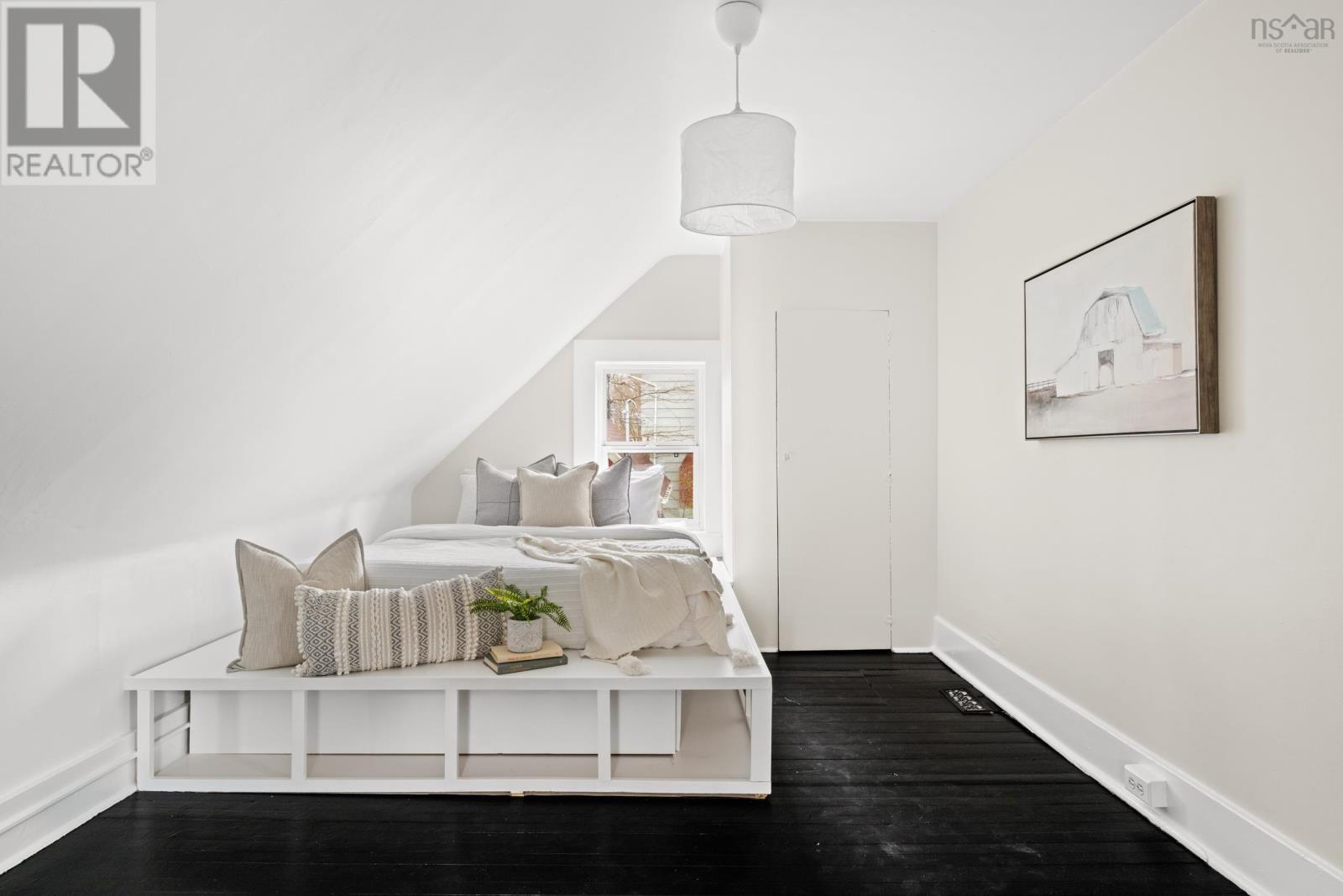 74 Highland Avenue - 29