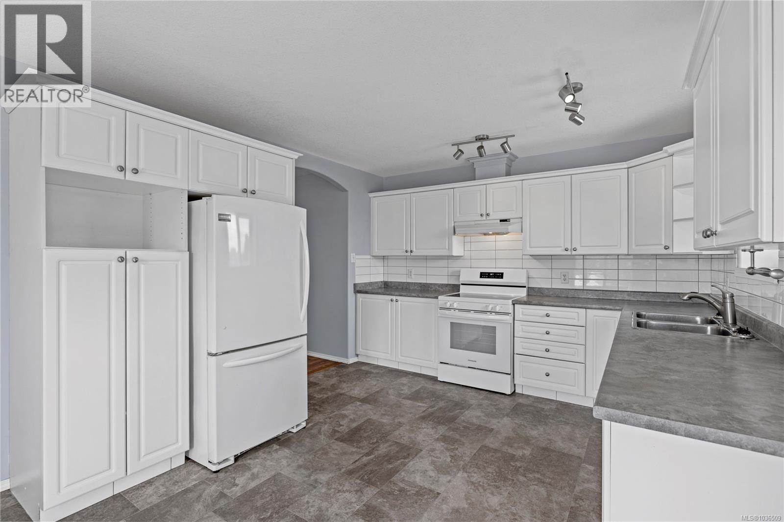 1840 Montana Rd, Nanaimo