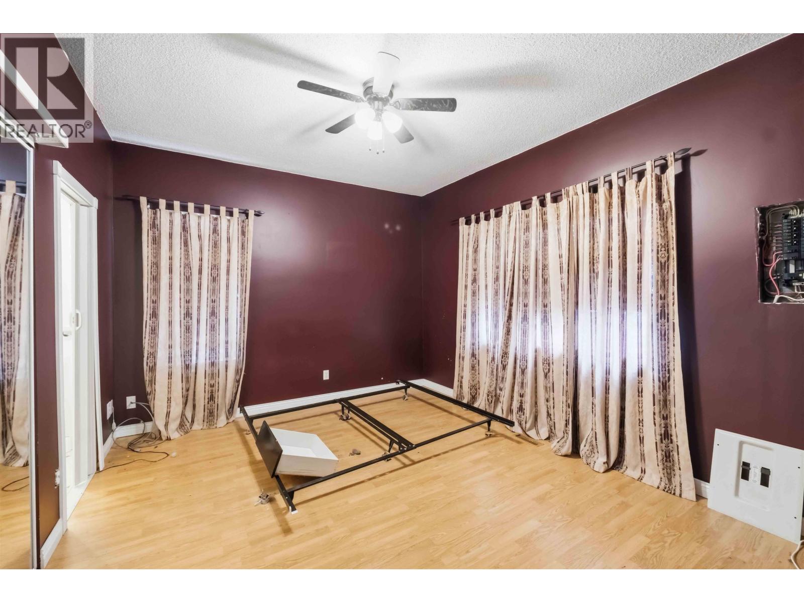 11328 MAPLE CRESCENT, Maple Ridge