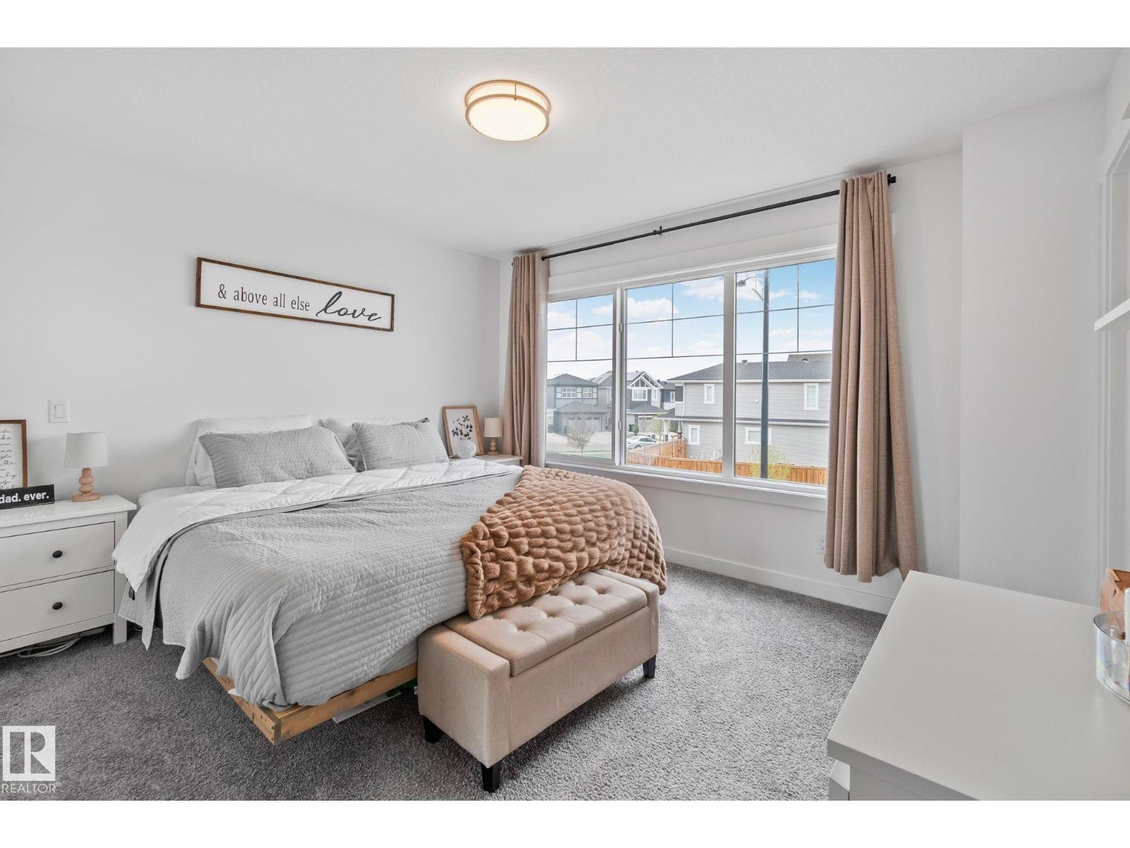 21027 130 AV NW, Edmonton