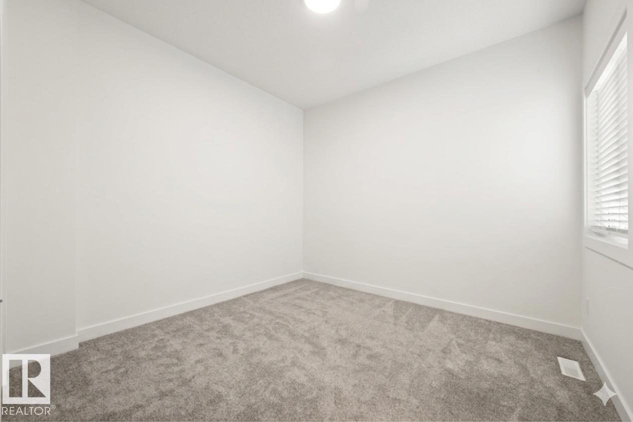 1367 SISKIN WD NW, Edmonton