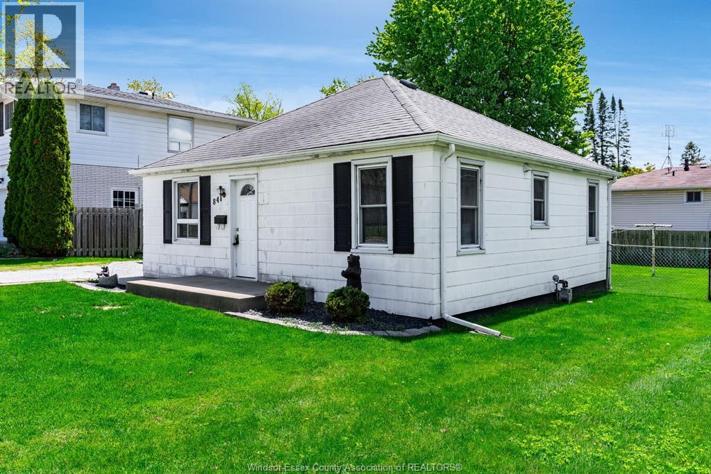 84 Robinson STREET, Leamington, Ontario, N8H1Z4 — Photo 17