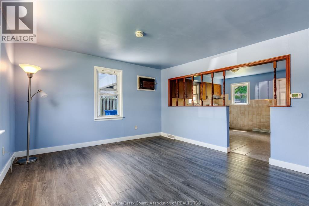 84 Robinson STREET, Leamington, Ontario, N8H1Z4 — Photo 2