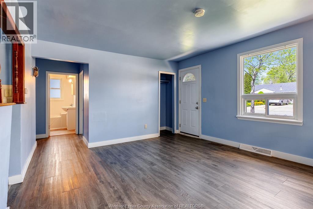 84 Robinson STREET, Leamington, Ontario, N8H1Z4 — Photo 4