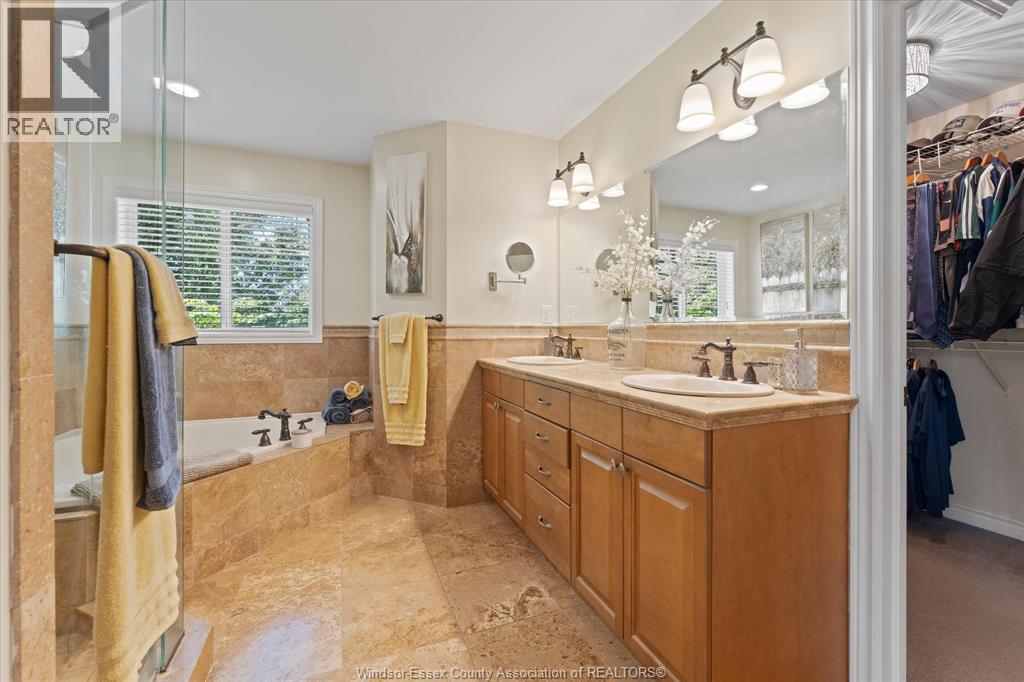 9597 MANITOU CRESCENT, Windsor, Ontario, N8P1H8 — Photo 33
