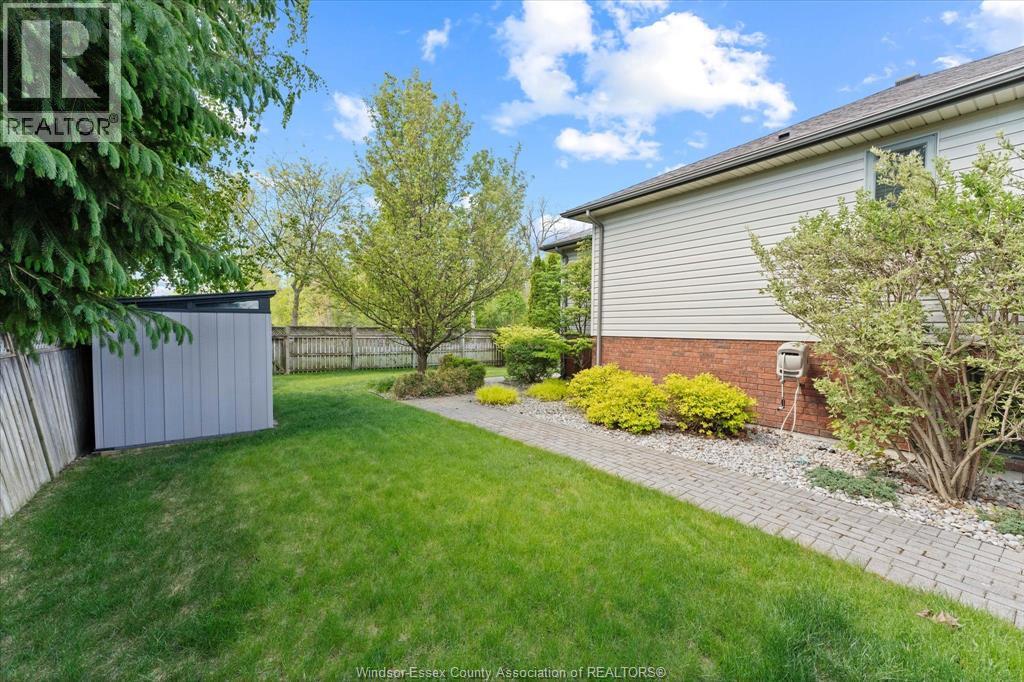 9597 MANITOU CRESCENT, Windsor, Ontario, N8P1H8 — Photo 7
