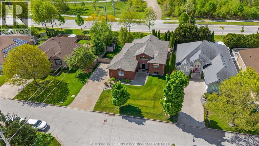 9597 MANITOU CRESCENT, Windsor, Ontario, N8P1H8 — Photo 32