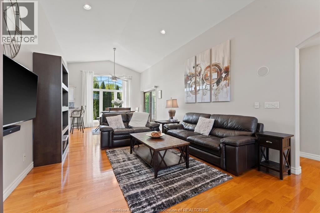 9597 MANITOU CRESCENT, Windsor, Ontario, N8P1H8 — Photo 30