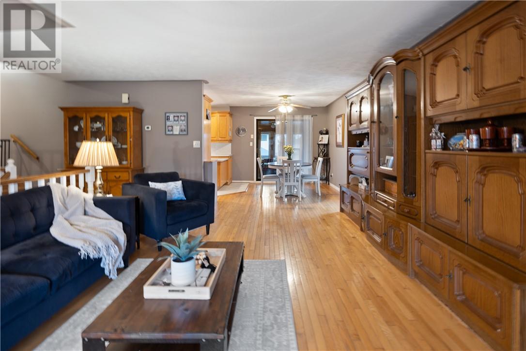 132 Ravina Avenue, Garson, Ontario, P3L1B8 — Photo 12