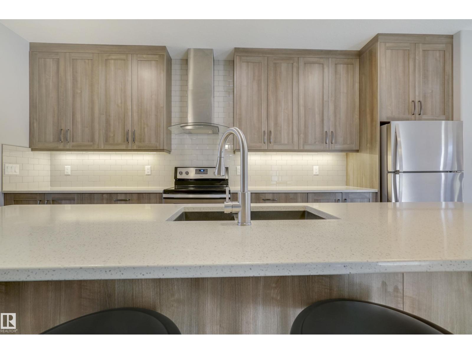 8540 89 ST NW - 8