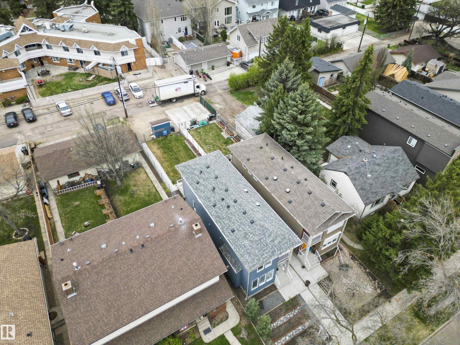 8540 89 ST NW - 2