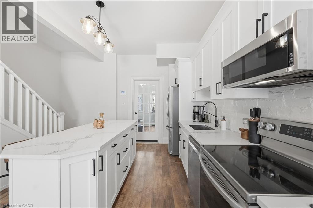277 MAIN Street W, Hamilton, Ontario, L8P1J7 — Photo 11
