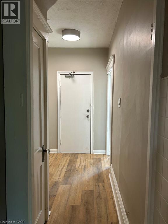 62 BARNESDALE Avenue S, Hamilton, Ontario, L8M2V4 — Photo 10