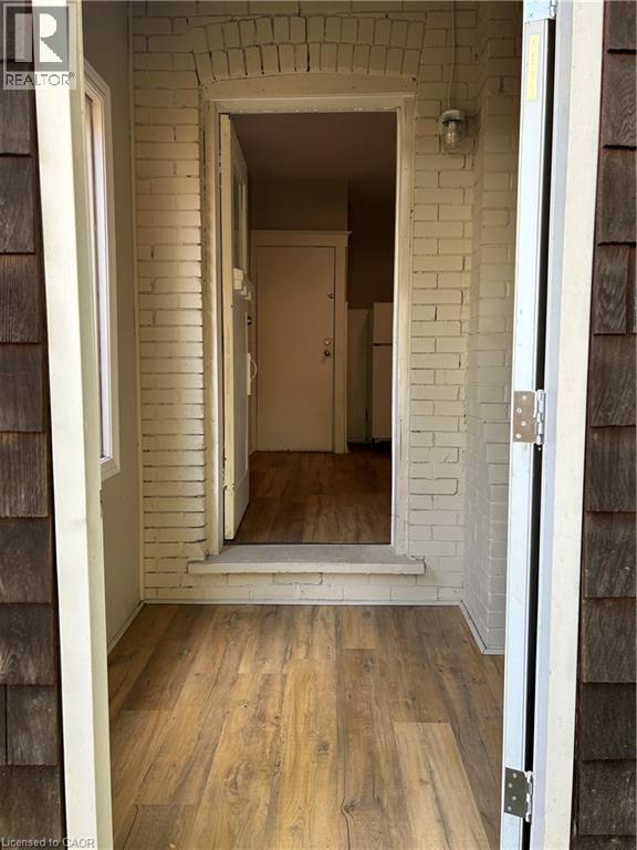 62 BARNESDALE Avenue S, Hamilton, Ontario, L8M2V4 — Photo 9