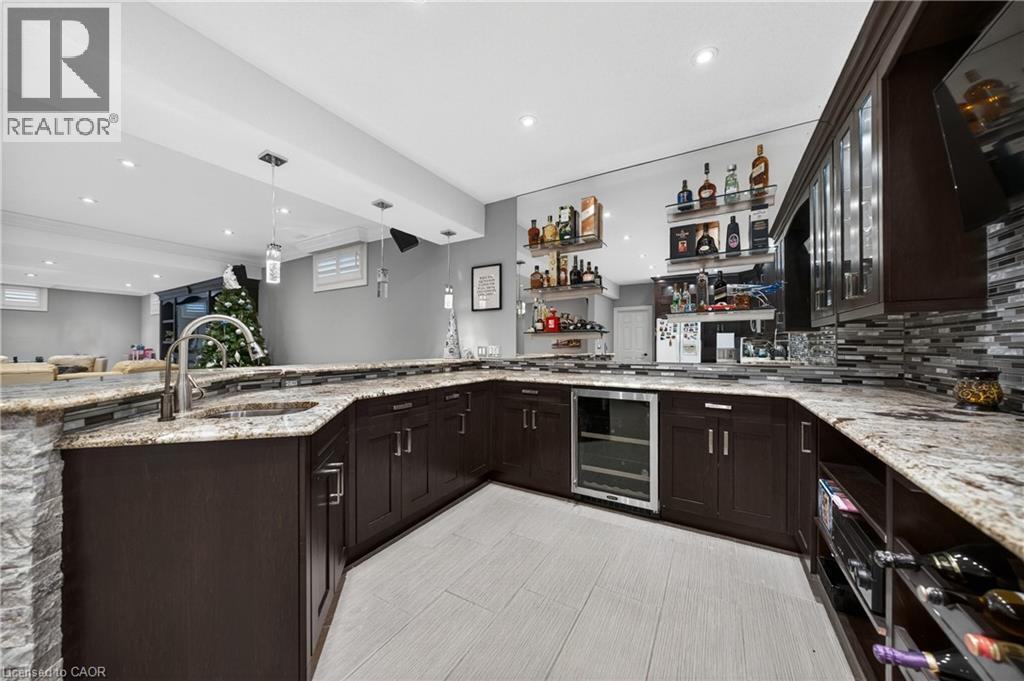 245 JOSEPH SCHOERG Crescent - 43