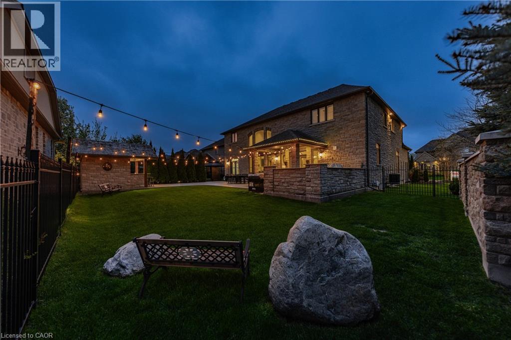 245 JOSEPH SCHOERG Crescent - 9