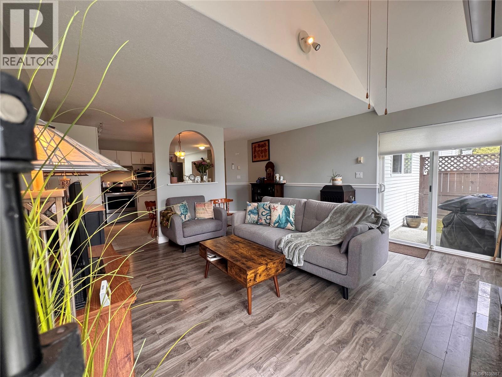 46 396 Harrogate Rd, Campbell River