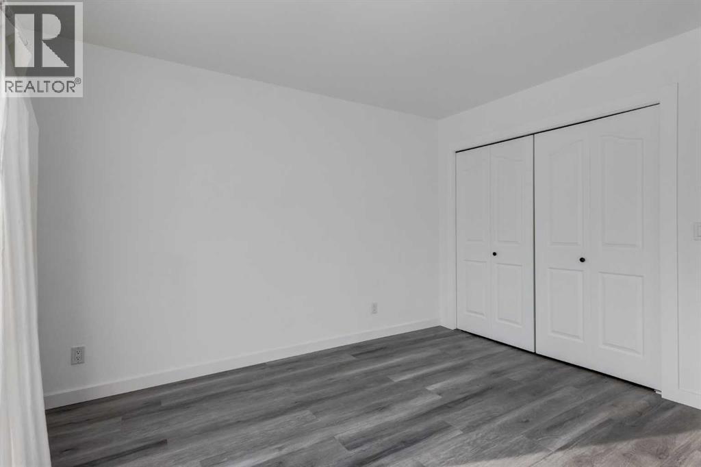 32 Midland Place SE - 14