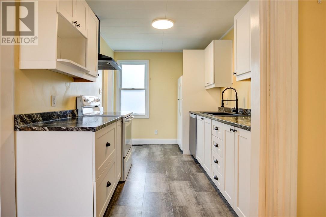 233 Fourth Avenue, Lively, Ontario, P3Y1M4 — Photo 18