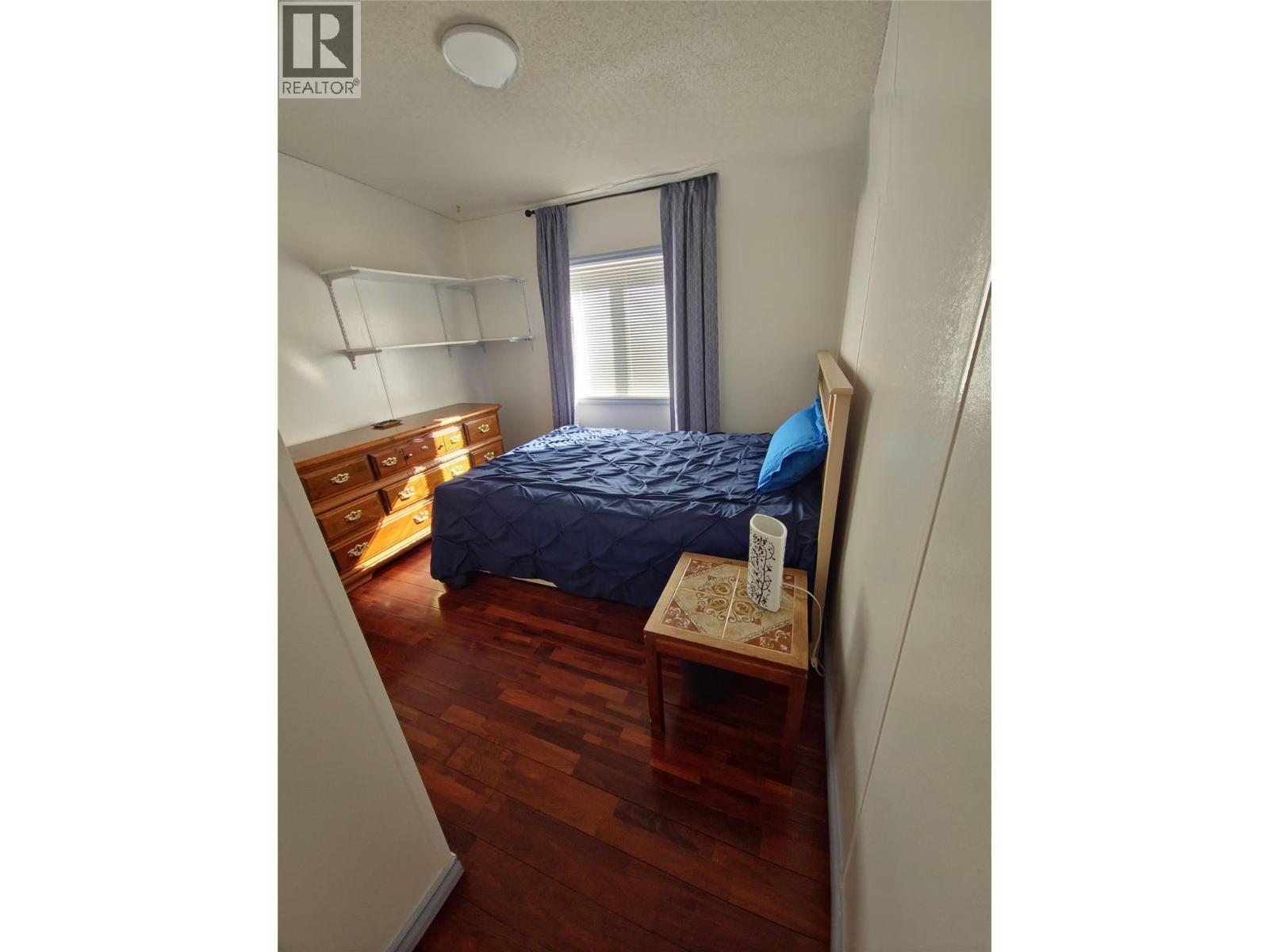 #38 5371 Princeton Avenue - 6