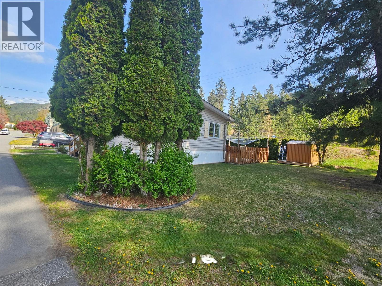 #38 5371 Princeton Avenue - 39
