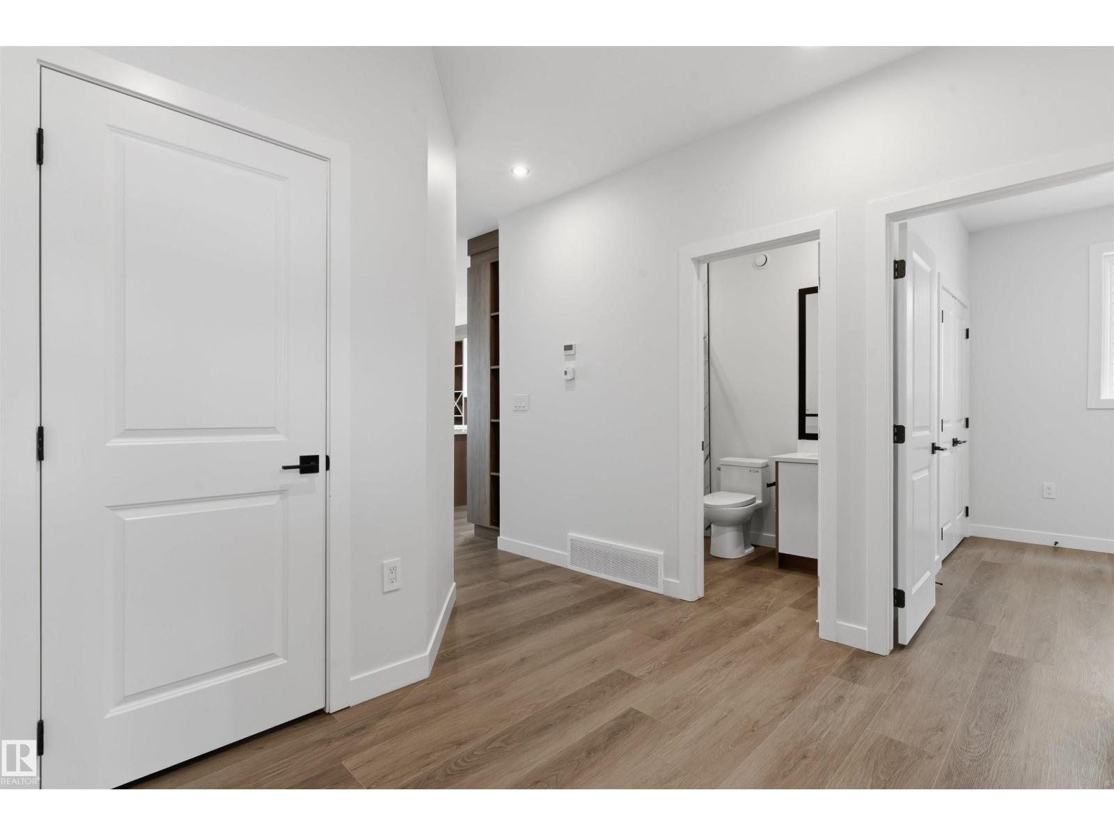 56 MEADOWGROVE LANDING - 6