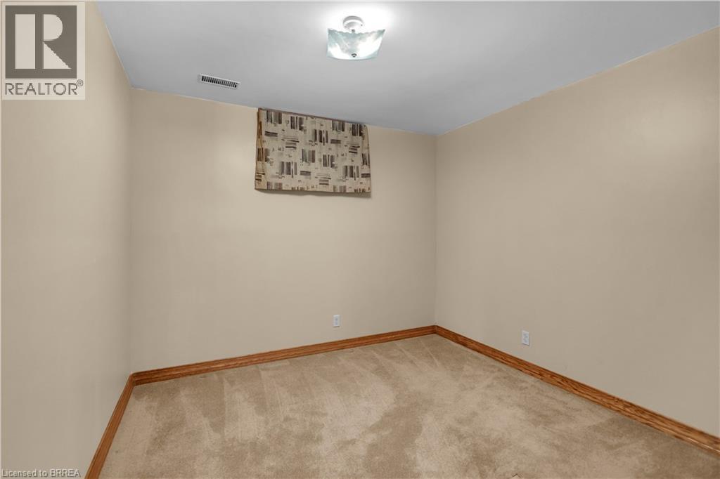 10 BURNSIDE Drive, Glen Morris, Ontario, N0B1W0 — Photo 15