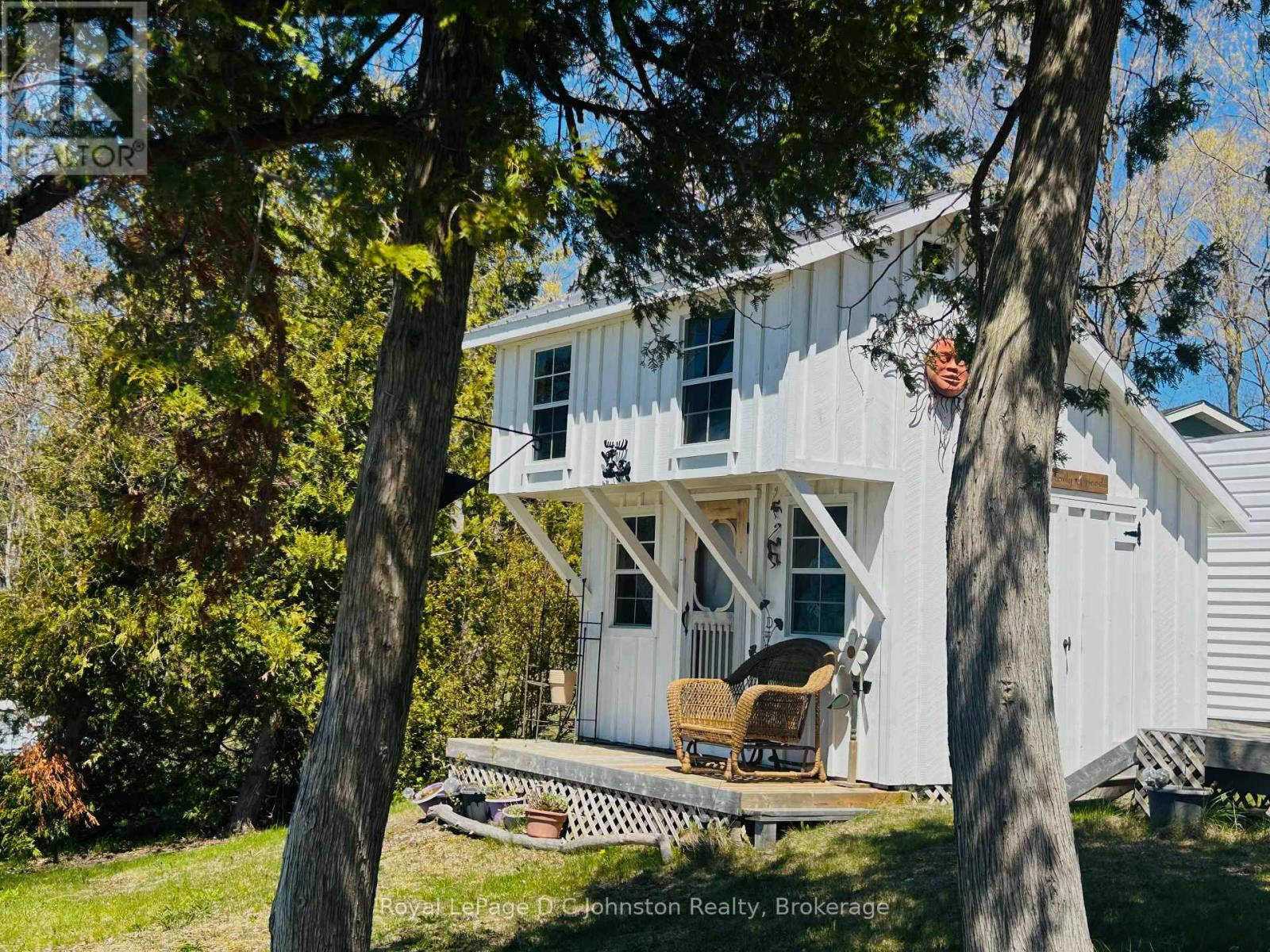 305 BRUCE RD 13 - 21