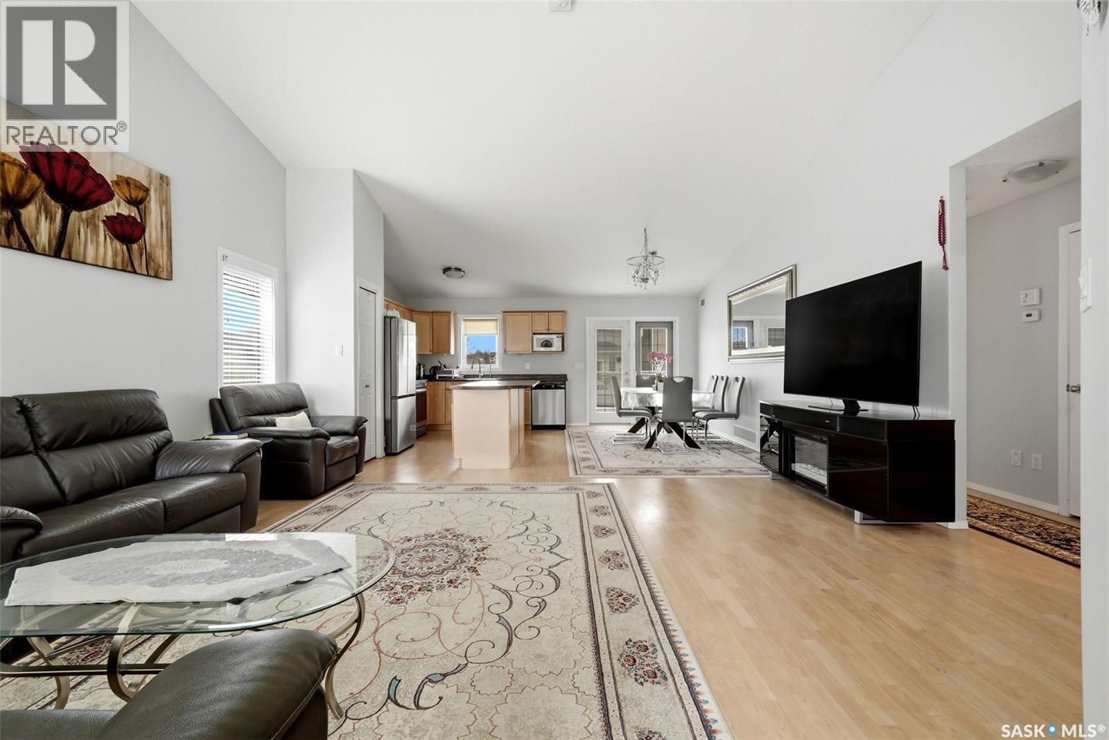 7183 WASCANA COVE DRIVE - 6
