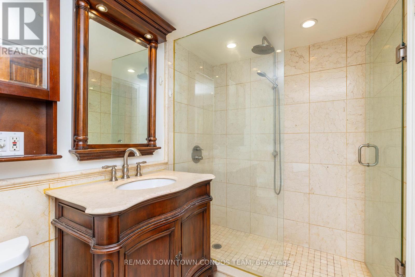 #506 44 ST JOSEPH STREET - 15
