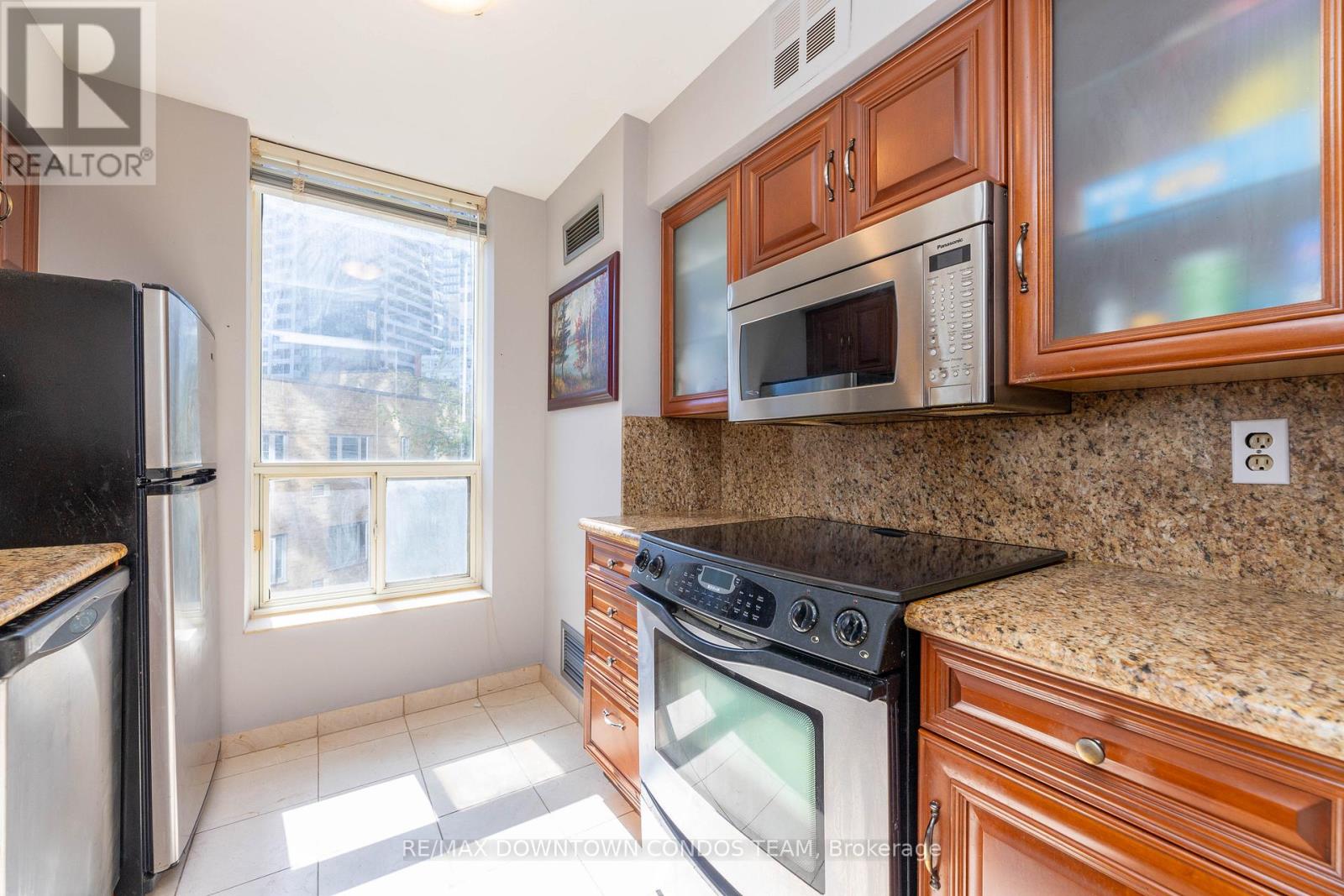 #506 44 ST JOSEPH STREET - 16