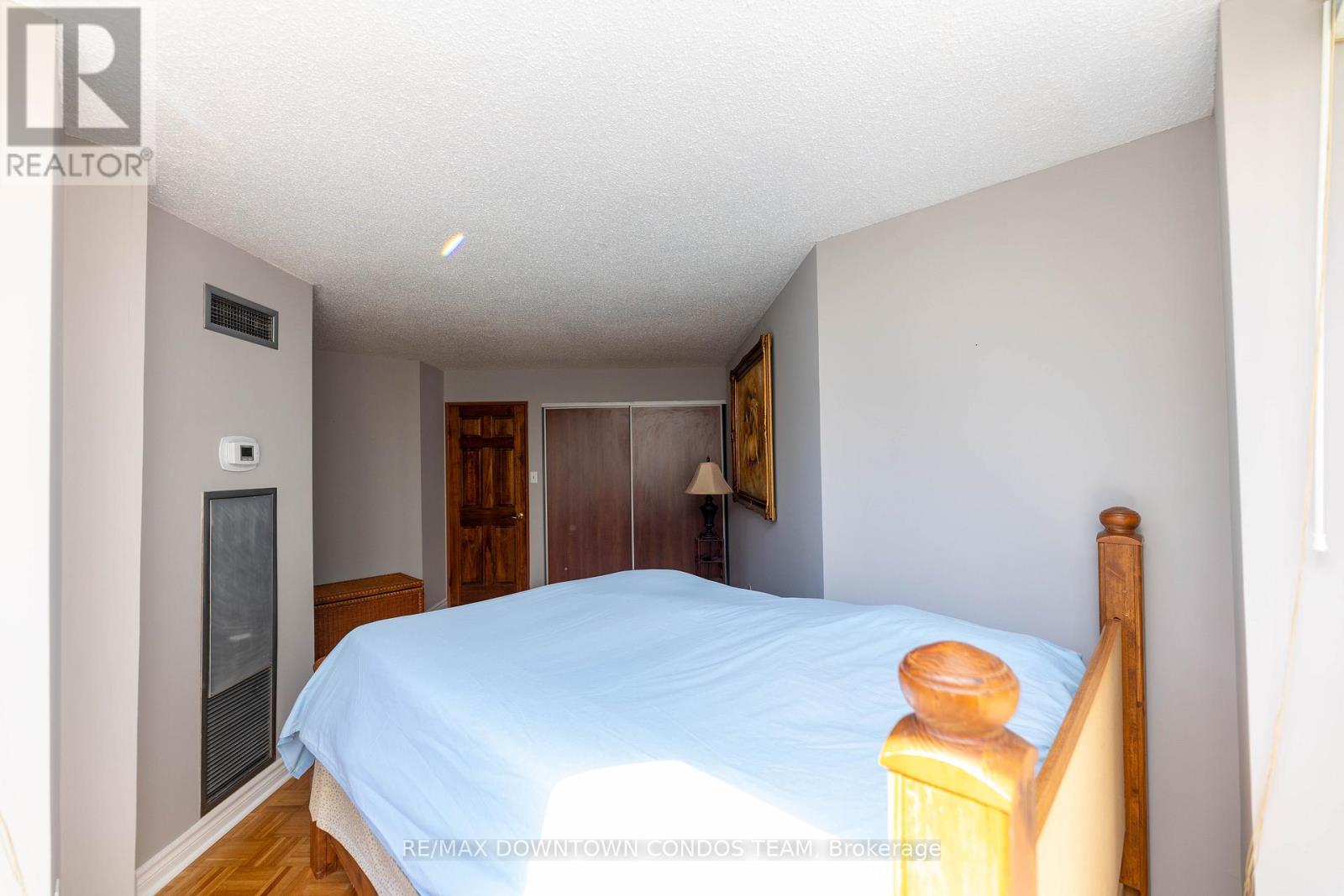 #506 44 ST JOSEPH STREET - 23
