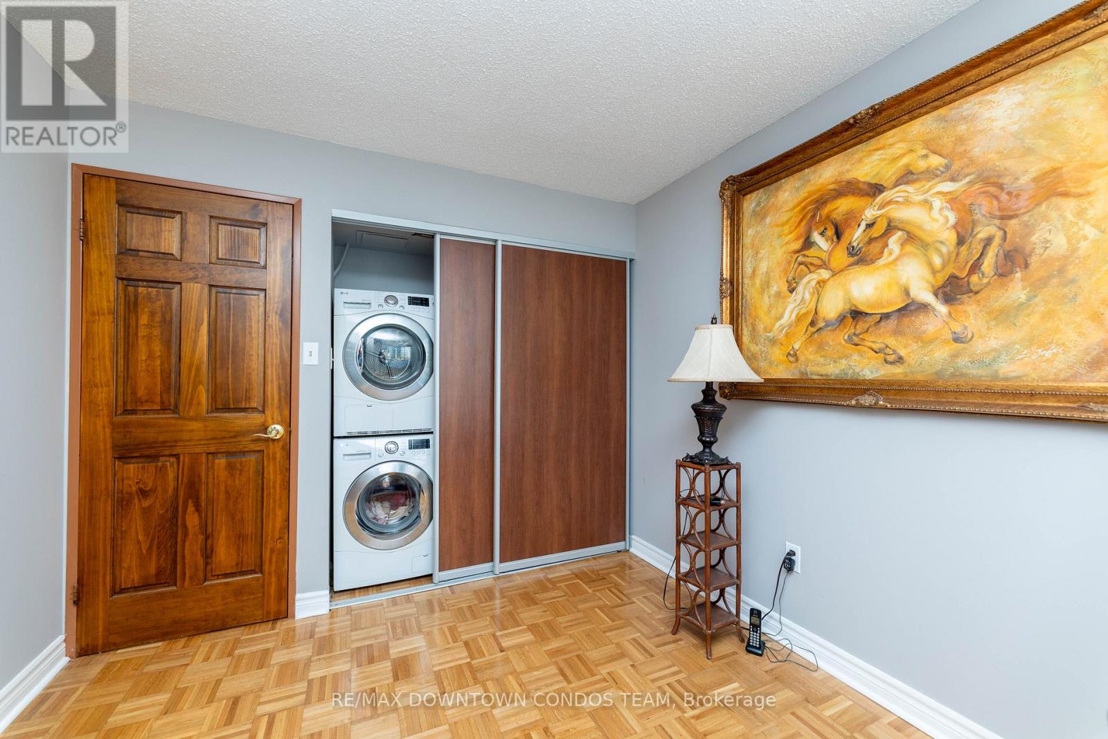 #506 44 ST JOSEPH STREET - 26