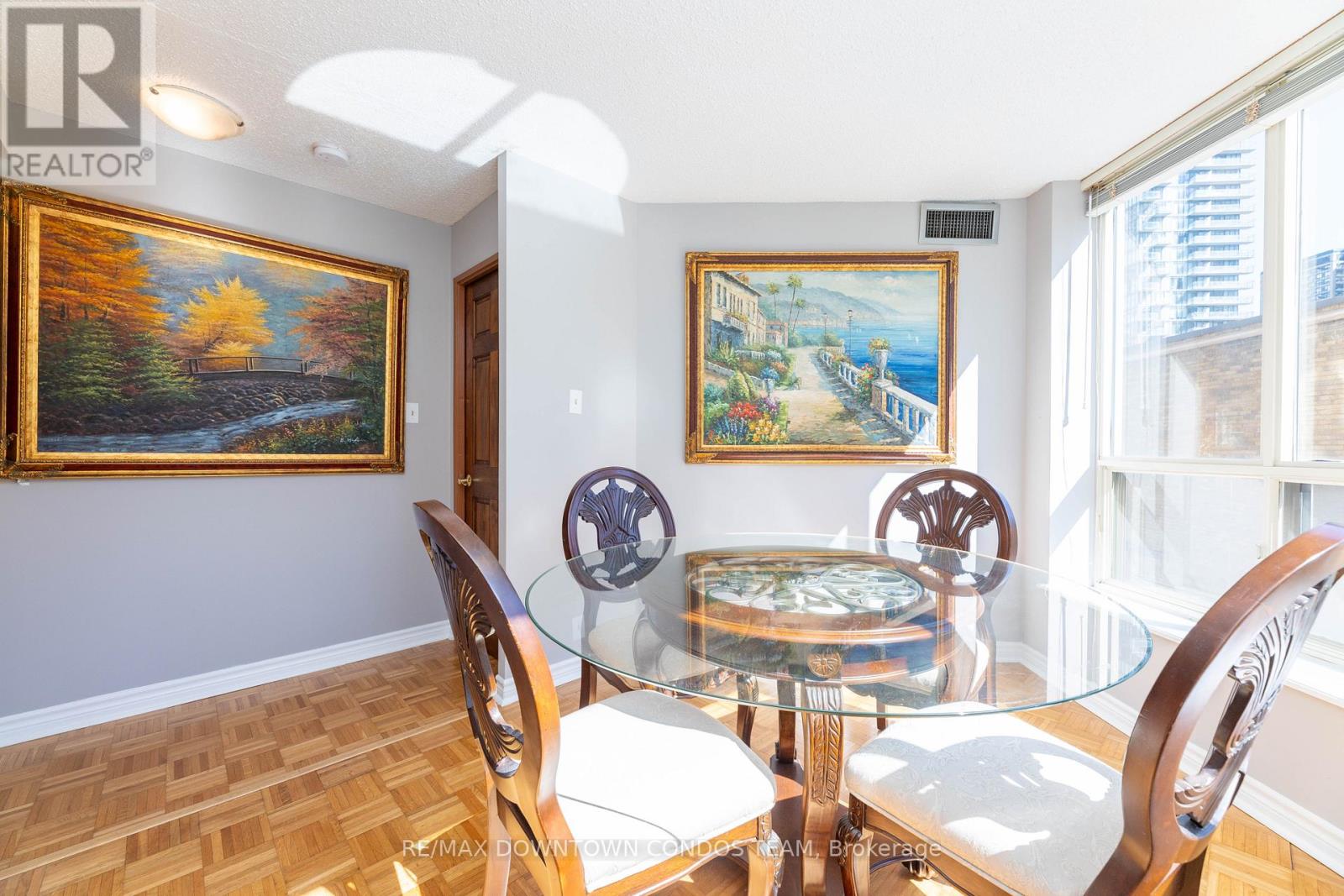 #506 44 ST JOSEPH STREET - 29