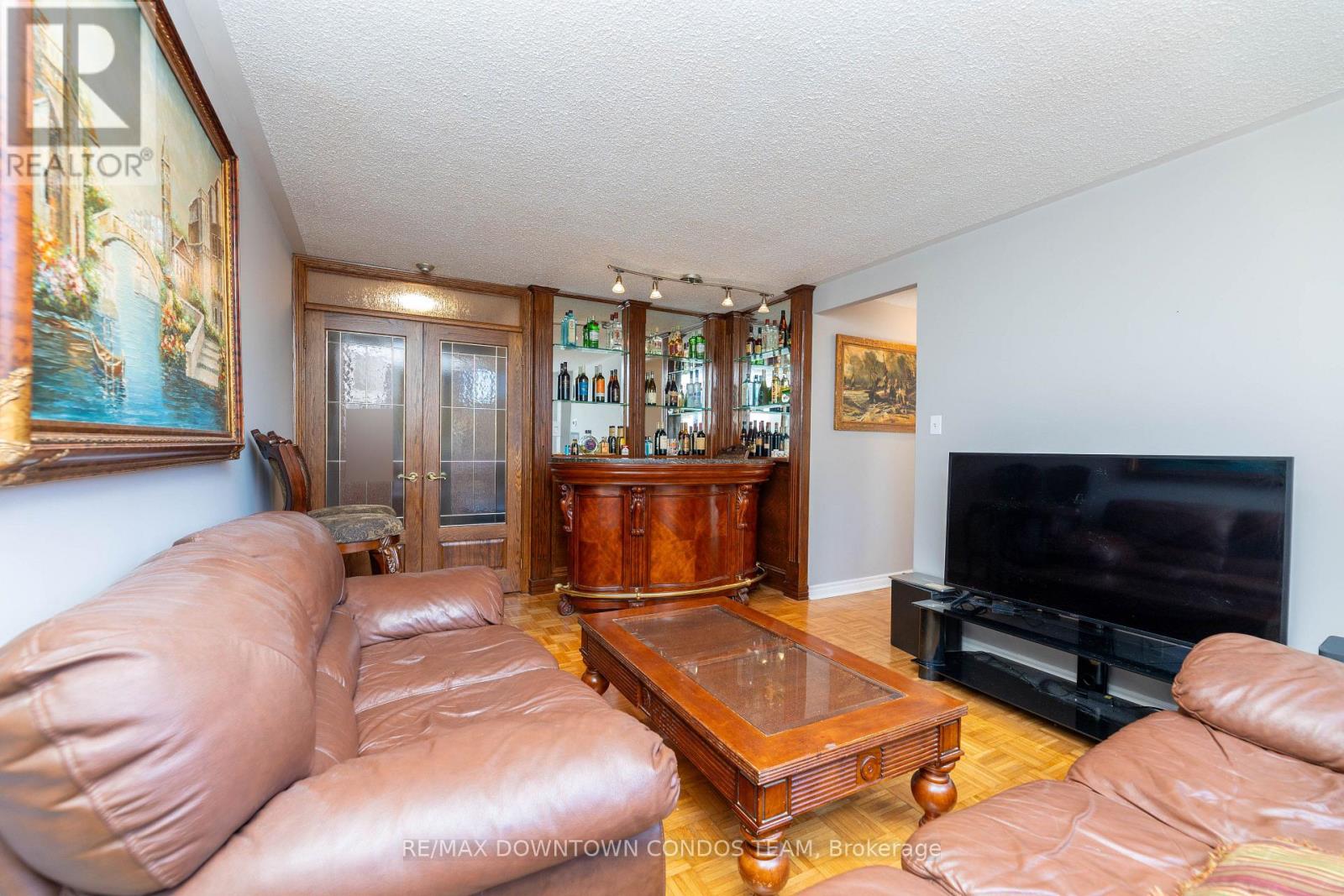 #506 44 ST JOSEPH STREET - 38
