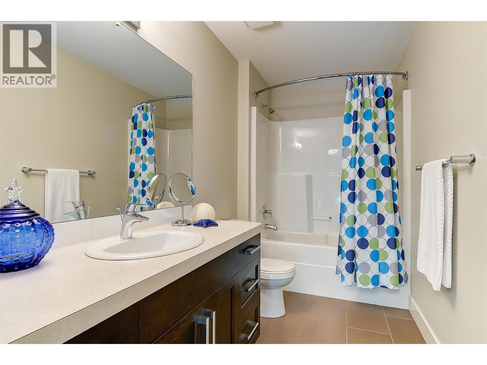 #1 1865 Begbie Road - 41