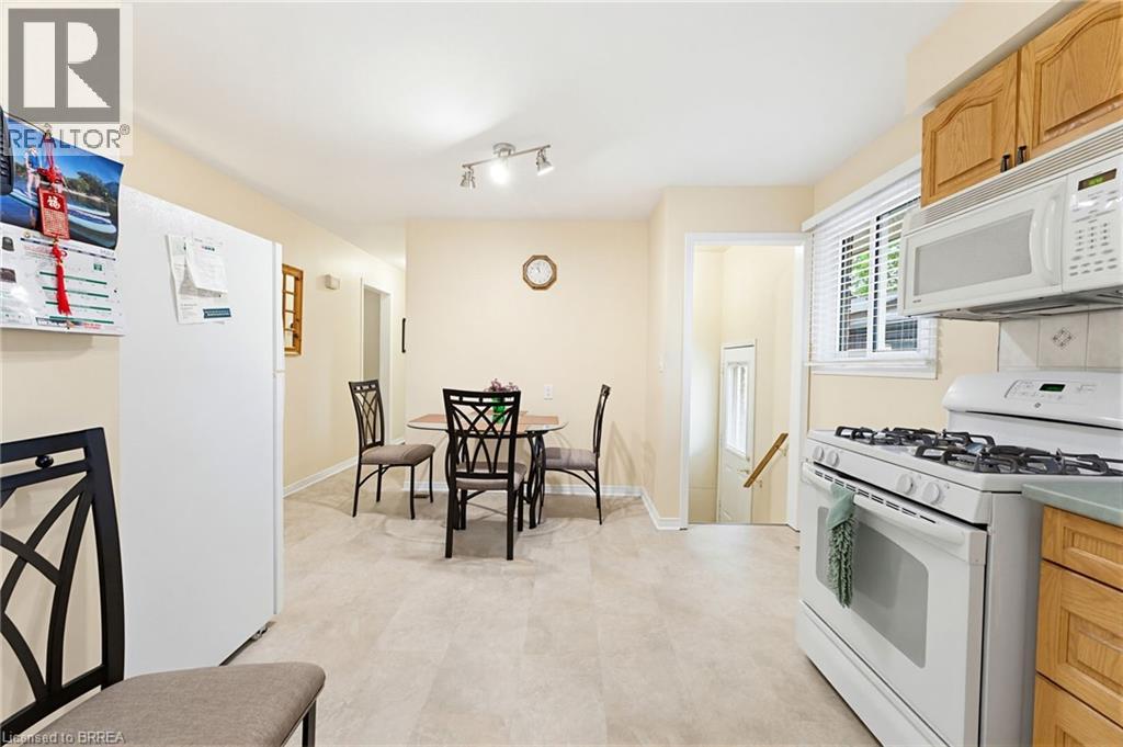 28 RIDGEWOOD Drive, Brantford, Ontario, N3R1A3 — Photo 30