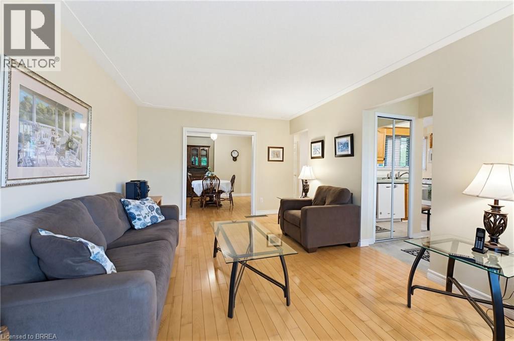 28 RIDGEWOOD Drive - 6