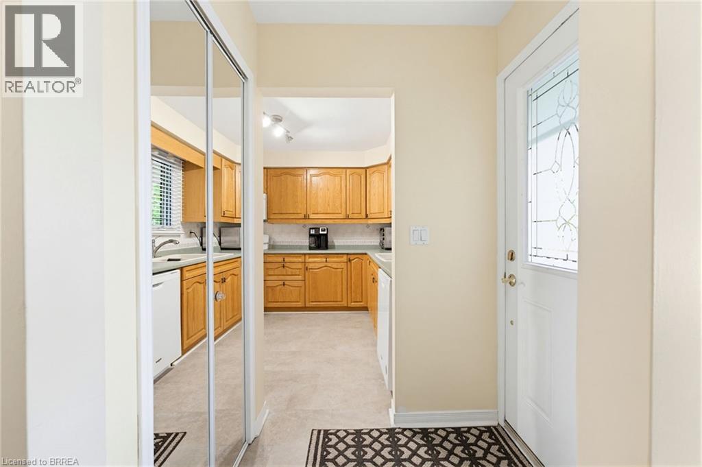 28 RIDGEWOOD Drive, Brantford, Ontario, N3R1A3 — Photo 40