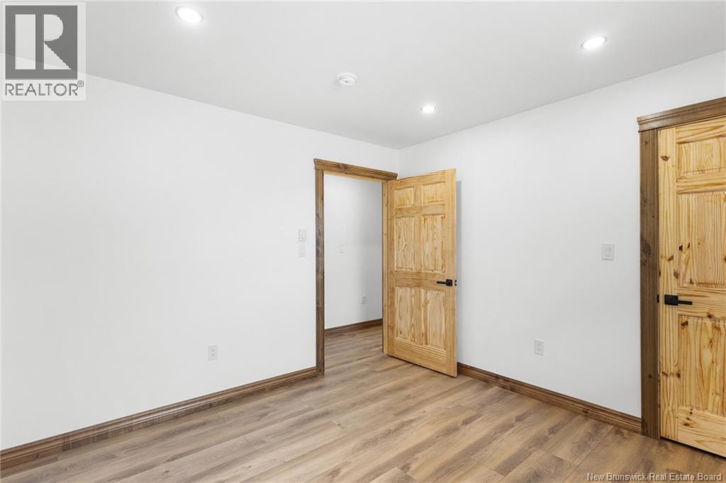 350 Sunpoke Road - 21