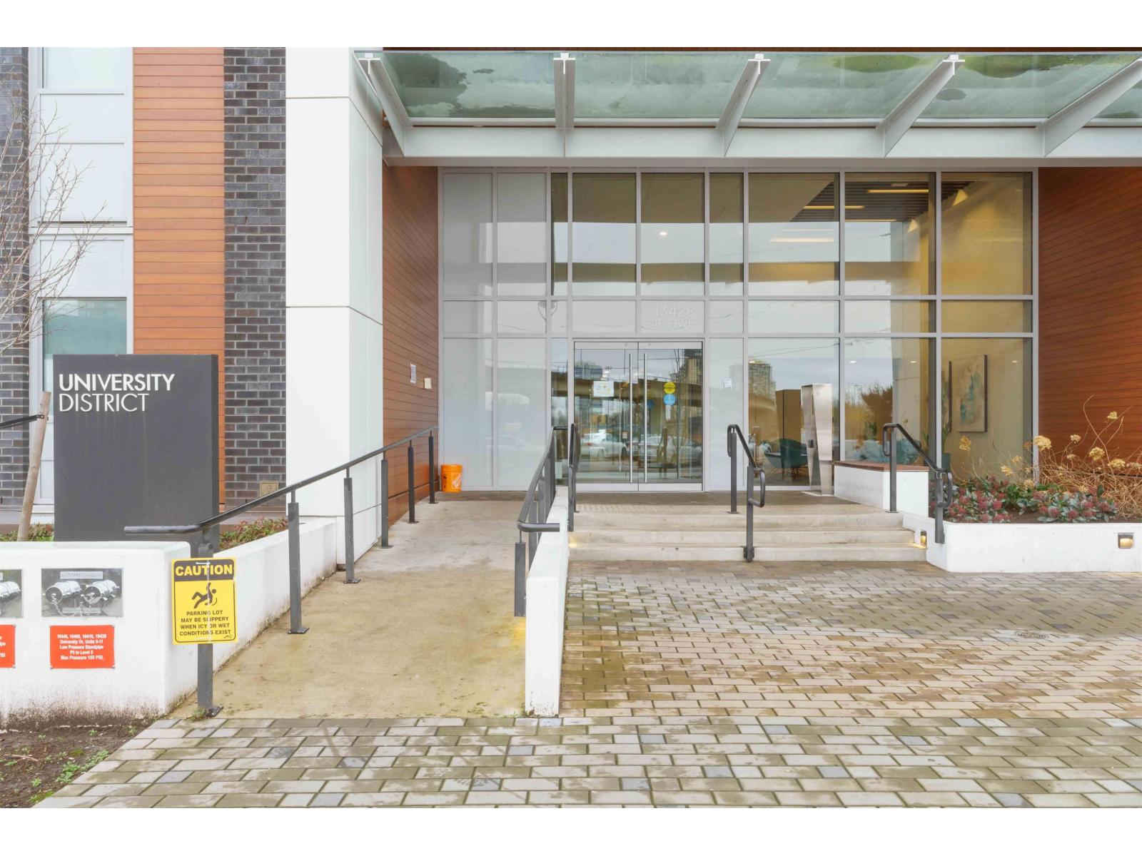 2310 13428 105 Avenue - photo 2
