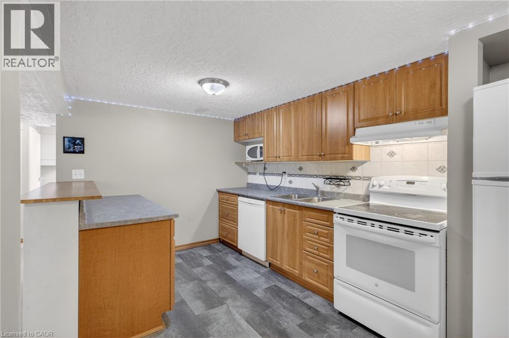 270 MAUSSER Avenue - 30