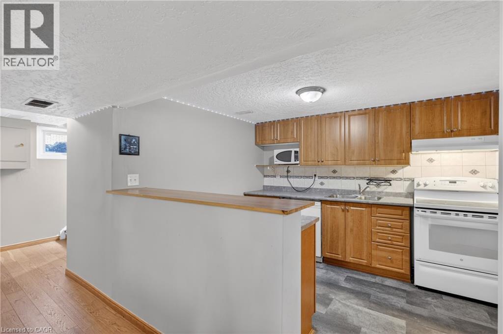 270 MAUSSER Avenue - 28