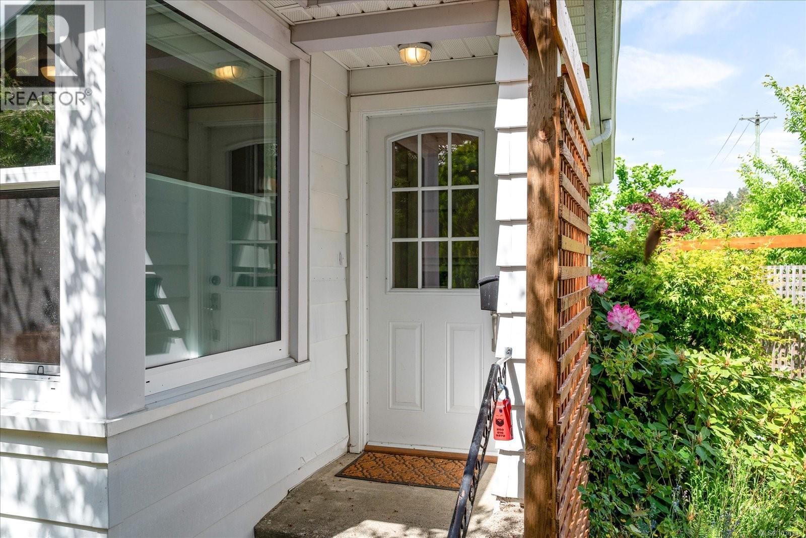 4036 10th Ave - 10