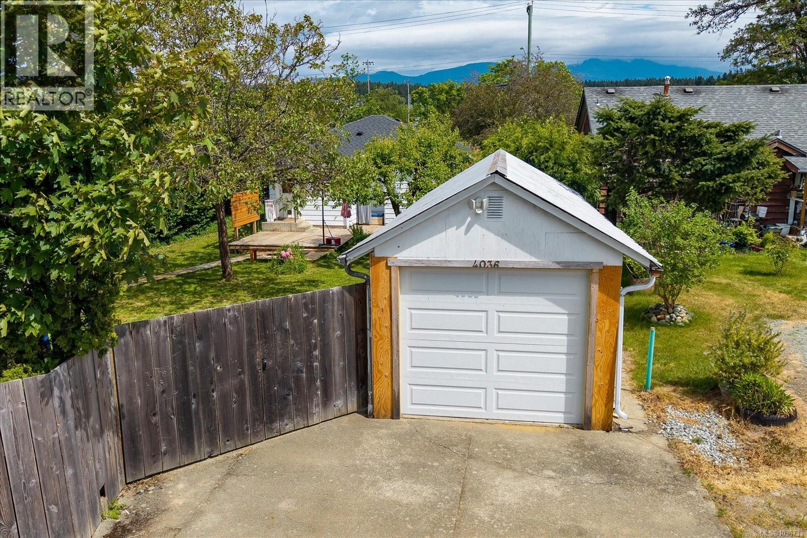 4036 10th Ave - 44