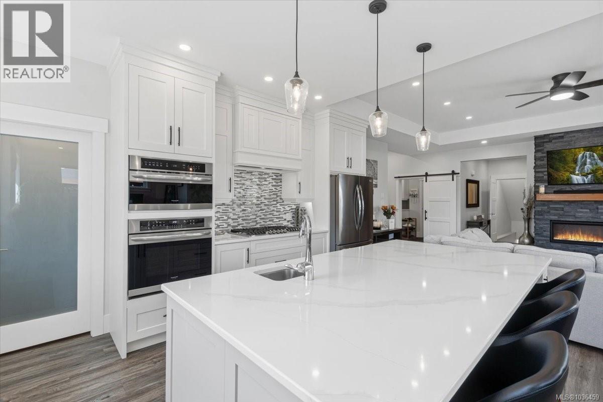389 Whitmee Rd - 11